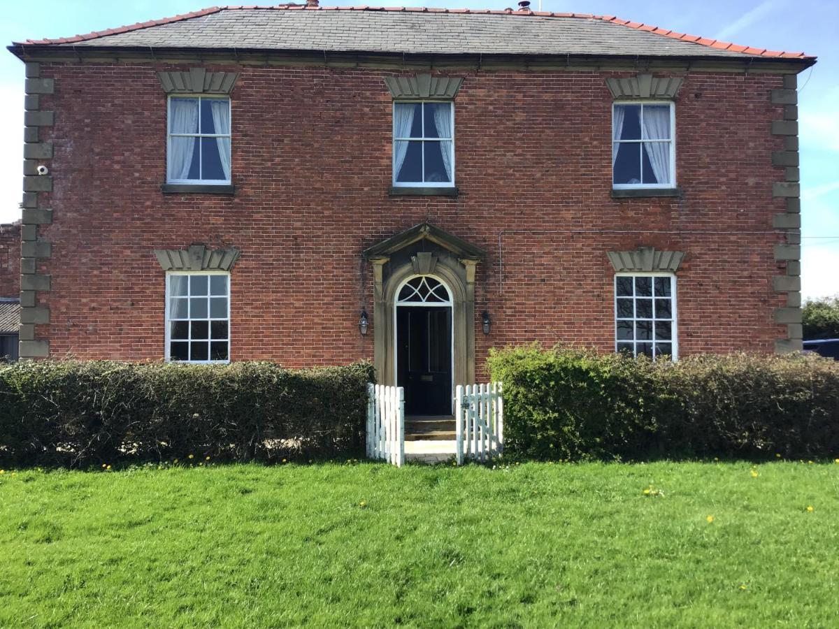 Plas Bostock Farm Рексъм Екстериор снимка